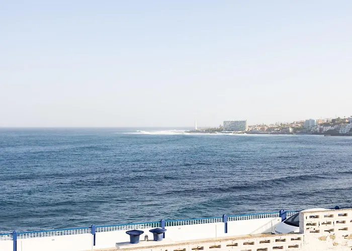 アパート Home2book Ocean View Natural Pool & *