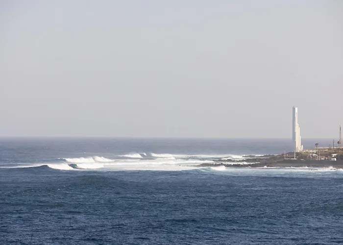 Home2book Ocean View Natural Pool & バハマル