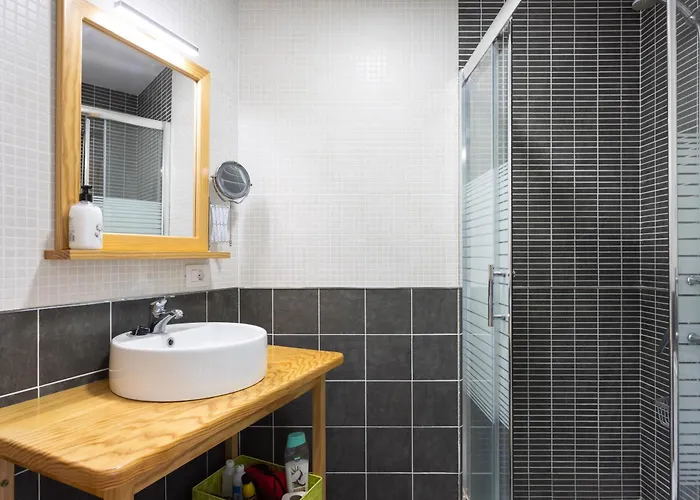 Home2book Ocean View Natural Pool & Bajamar (La Laguna)